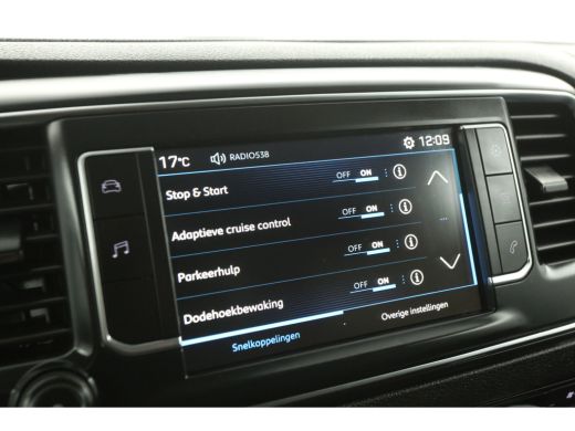 Peugeot Expert 227S 2.0 BlueHDI L2H1 180PK Automaat 360Camera Airco Carplay 3 Persoons Cruise PDC LED 17''LMV Tr... ActivLease financial lease