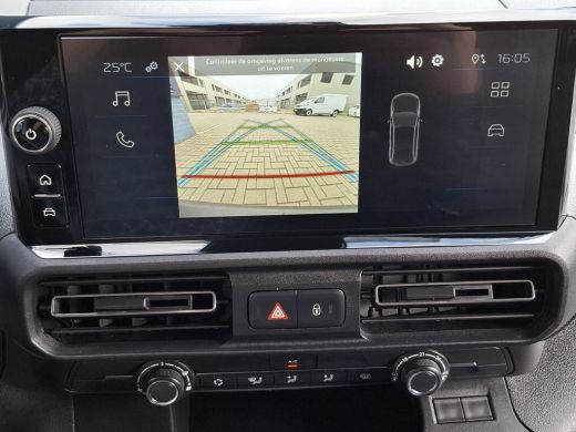 Peugeot Partner L2 1.5 BlueHDi 100 PK 5,9% RENTE FINANCIAL LEASE! | CAMERA | DRAADLOOS CARPLAY ActivLease financial lease