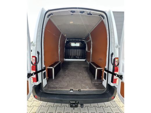 Renault Master T33 2.3 dCi L2H2 Trekhaak Navi TOP STAAT! ActivLease financial lease