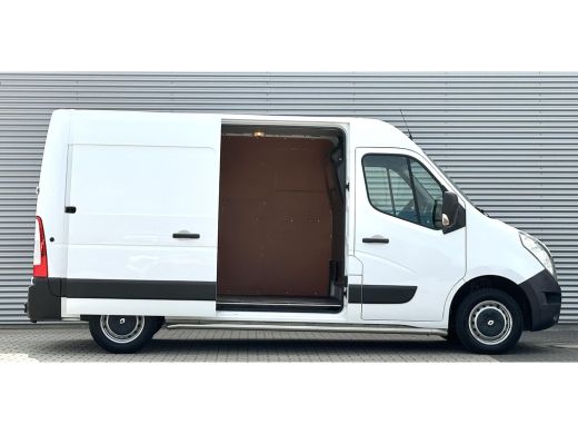 Renault Master T33 2.3 dCi L2H2 Trekhaak Navi TOP STAAT! ActivLease financial lease