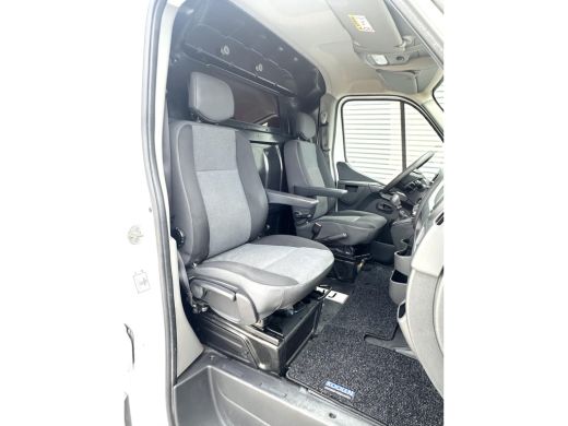 Renault Master T33 2.3 dCi L2H2 Trekhaak Navi TOP STAAT! ActivLease financial lease