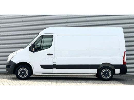 Renault Master T33 2.3 dCi L2H2 Trekhaak Navi TOP STAAT! ActivLease financial lease