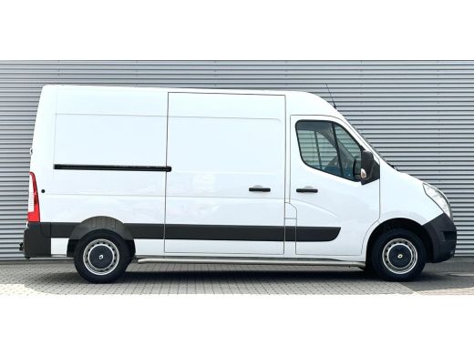 Renault Master T33 2.3 dCi L2H2 Trekhaak Navi TOP STAAT! ActivLease financial lease