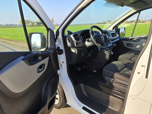 Renault Trafic 1.6 dCi T29 L2 H1 - Euro 6 - 120 Pk - Airco - Cruise Control ActivLease financial lease