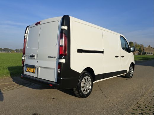 Renault Trafic 1.6 dCi T29 L2 H1 - Euro 6 - 120 Pk - Airco - Cruise Control ActivLease financial lease