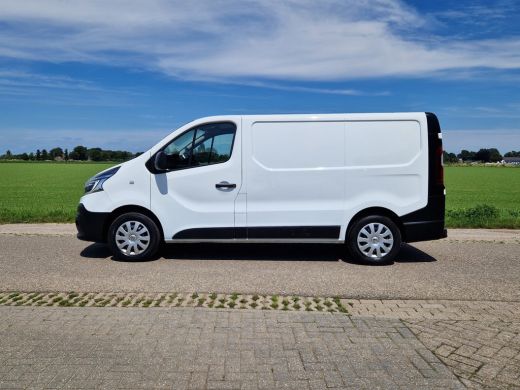 Renault Trafic 2.0 dCi 120 T29 L1 H1 Comfort - 120 Pk - Euro 6 - R-Link - Airco - Cruise Control ActivLease financial lease