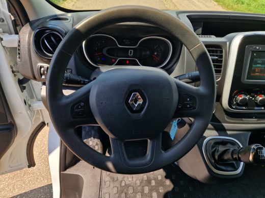Renault Trafic 2.0 dCi 120 T29 L1 H1 Comfort - 120 Pk - Euro 6 - R-Link - Airco - Cruise Control ActivLease financial lease
