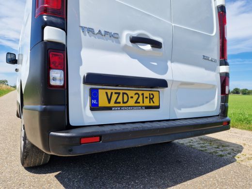 Renault Trafic 2.0 dCi 120 T29 L1 H1 Comfort - 120 Pk - Euro 6 - R-Link - Airco - Cruise Control ActivLease financial lease
