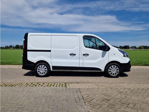 Renault Trafic 2.0 dCi 120 T29 L1 H1 Comfort - 120 Pk - Euro 6 - R-Link - Airco - Cruise Control ActivLease financial lease