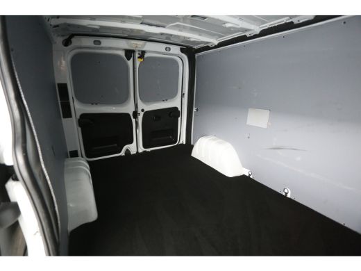 Renault Trafic 2.0 dCi T29 170PK L2H1 Automaat Airco Camera Cruise Trekhaak LED 3 Persoons PDC ActivLease financial lease