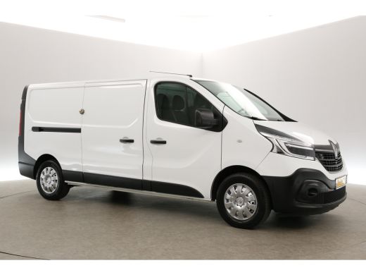 Renault Trafic 2.0 dCi T29 170PK L2H1 Automaat Airco Camera Cruise Trekhaak LED 3 Persoons PDC ActivLease financial lease