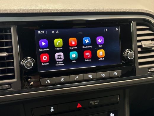 Seat Ateca 1.0 110pk TSI Reference Parkeersensoren achter / Cruise Control / Airconditioning automatisch ActivLease financial lease