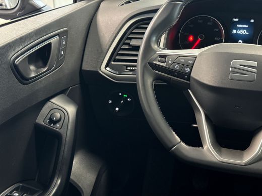 Seat Ateca 1.0 110pk TSI Reference Parkeersensoren achter / Cruise Control / Airconditioning automatisch ActivLease financial lease