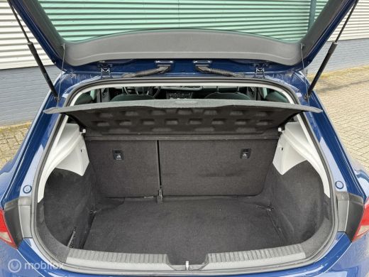 Seat Leon 1.6 TDI Style TREKHAAK, BTW ActivLease financial lease