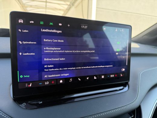 Skoda Enyaq iV 85 Sportline | Trekhaak | Canton geluidsysteem | Head Up Display | 360" camera | Elektrische stoelen ActivLease financial lease