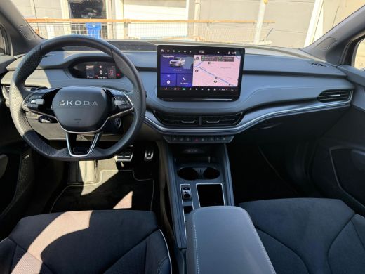 Skoda Enyaq iV 85 Sportline | Trekhaak | Canton geluidsysteem | Head Up Display | 360" camera | Elektrische stoelen ActivLease financial lease