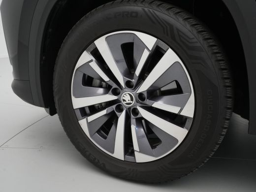 Skoda Kodiaq 1.5 TSI 150pk DSG MHEV First Edition 7 persoons Navigatie Camera Trekhaak Stoelverwarming 45 ActivLease financial lease
