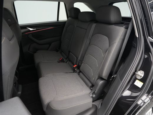 Skoda Kodiaq 1.5 TSI 150pk DSG MHEV First Edition 7 persoons Navigatie Camera Trekhaak Stoelverwarming 45 ActivLease financial lease