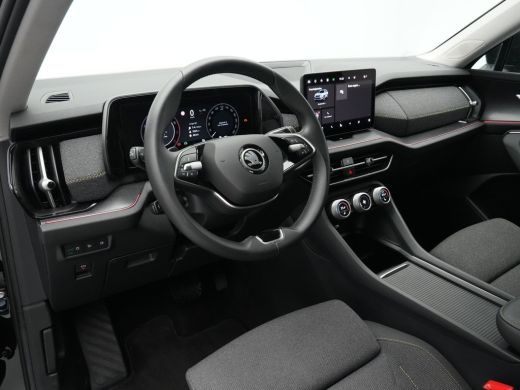 Skoda Kodiaq 1.5 TSI 150pk DSG MHEV First Edition 7 persoons Navigatie Camera Trekhaak Stoelverwarming 45 ActivLease financial lease