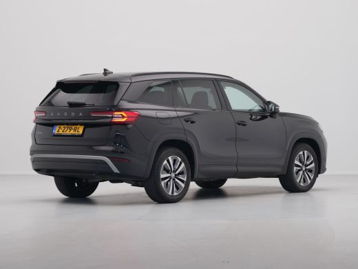 Skoda Kodiaq 1.5 TSI 150pk DSG MHEV First Edition 7 persoons Navigatie Camera Trekhaak Stoelverwarming 45 ActivLease financial lease