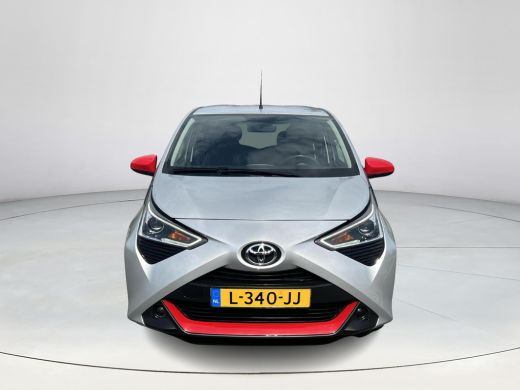 Toyota Aygo 1.0 VVT-i x-play (Automaat,Apple,Android Carplay- Parkeercamera) ActivLease financial lease