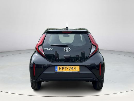Toyota Aygo 1.0 VVT-i MT Play | Demonstratie auto | Night Sky Black metallic | ActivLease financial lease