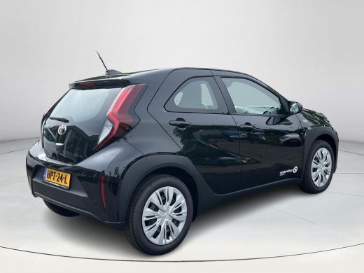 Toyota Aygo 1.0 VVT-i MT Play | Demonstratie auto | Night Sky Black metallic | ActivLease financial lease
