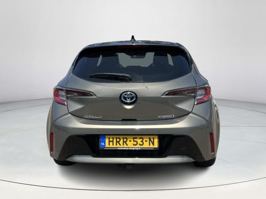 Toyota Corolla 1.8 Hybrid Executive | Trekhaak | Navigatie | Dode hoek waarschuwing | 18 inch LM-velgen | ActivLease financial lease