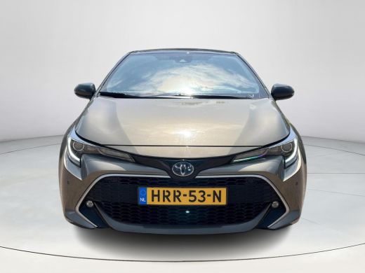 Toyota Corolla 1.8 Hybrid Executive | Trekhaak | Navigatie | Dode hoek waarschuwing | 18 inch LM-velgen | ActivLease financial lease