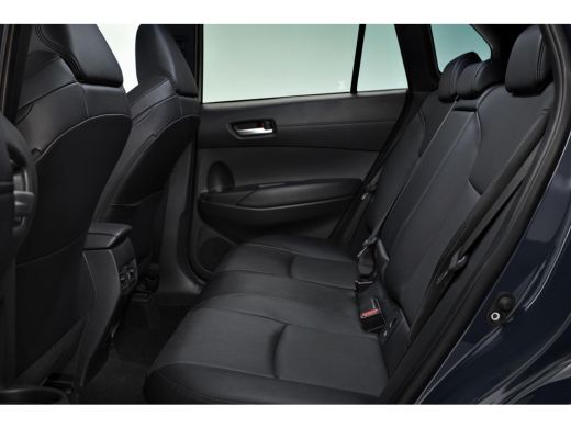 Toyota Corolla Cross Hybrid 180 Executive **NIEUWE AUTO/ FACELIFT MODEL** ActivLease financial lease