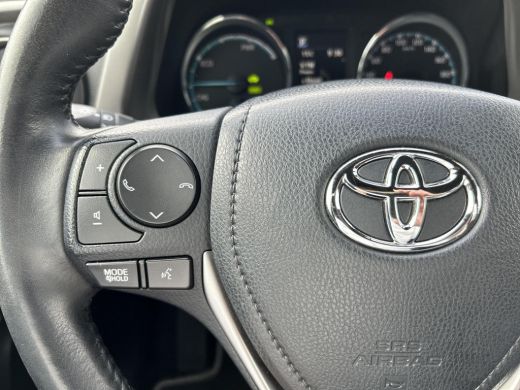 Toyota RAV4 2.5 Hybrid AWD Style ActivLease financial lease
