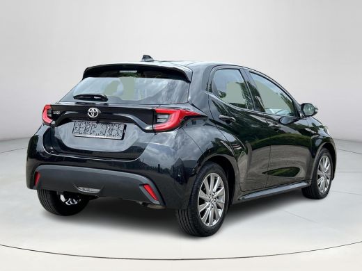 Toyota Yaris 1.5 VVT-i Dynamic | Apple CarPlay | Climate Control | LM velgen | Rijklaarprijs incl. garantie | ActivLease financial lease