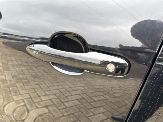 Toyota Yaris Cross 1.5 Hybrid Dynamic **KEYLESS/ STOEL EN STUURWIELVERWARMING/ 36 MAANDEN GARANTIE/ ActivLease financial lease