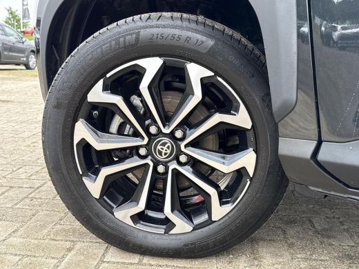 Toyota Yaris Cross 1.5 Hybrid Dynamic **KEYLESS/ STOEL EN STUURWIELVERWARMING/ 36 MAANDEN GARANTIE/ ActivLease financial lease
