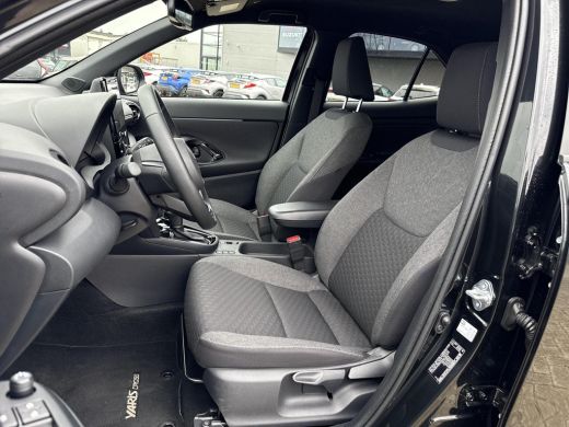 Toyota Yaris Cross 1.5 Hybrid Dynamic **KEYLESS/ STOEL EN STUURWIELVERWARMING/ 36 MAANDEN GARANTIE/ ActivLease financial lease