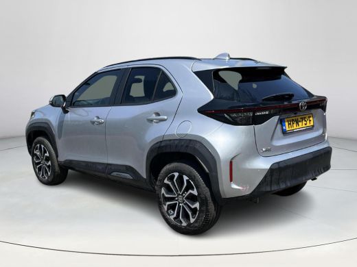 Toyota Yaris Cross 1.5 Hybrid Dynamic | Stoel- + stuurverwarming | Navigatie | Keyless entry | LED koplampen | ActivLease financial lease