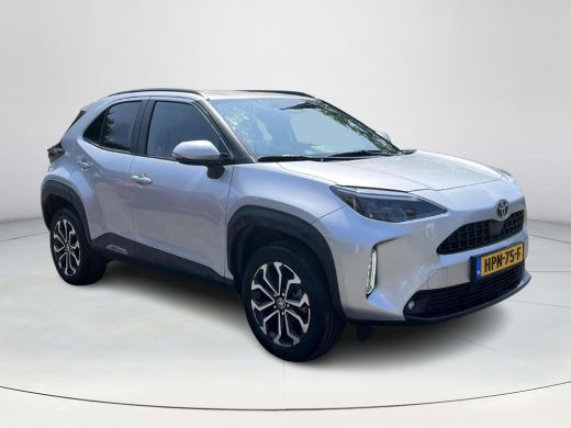 Toyota Yaris Cross 1.5 Hybrid Dynamic | Stoel- + stuurverwarming | Navigatie | Keyless entry | LED koplampen | ActivLease financial lease
