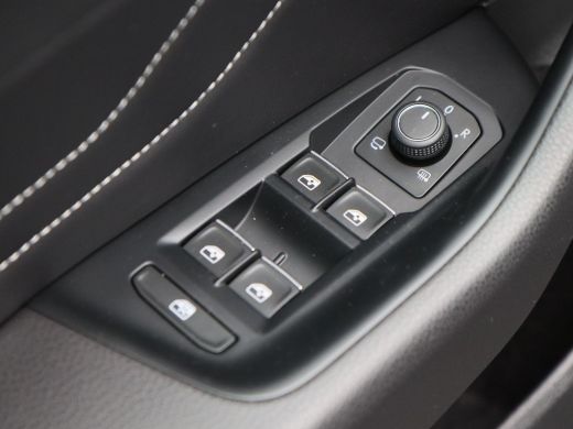 Volkswagen Arteon 1.4 TSi 218 Pk Automaat eHybrid R-Line Business+ | Full LED | Panoramadak | Leder | Sportstoelen ... ActivLease financial lease