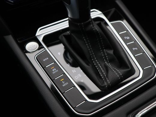 Volkswagen Arteon 1.4 TSi 218 Pk Automaat eHybrid R-Line Business+ | Full LED | Panoramadak | Leder | Sportstoelen ... ActivLease financial lease