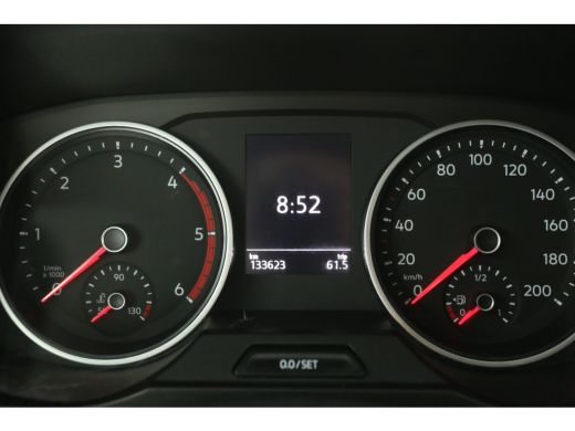 Volkswagen Crafter 35 2.0 TDI L3H3 | 140PK | 3000KG Trekgew. Trekhaak | Airco Cruise 3 Persoons Imperiaal Elektrpakket ActivLease financial lease