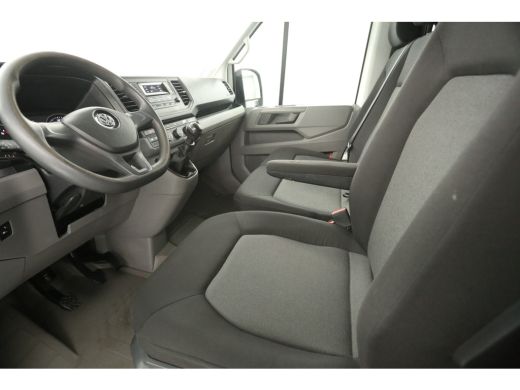 Volkswagen Crafter 35 2.0 TDI L3H3 | 140PK | 3000KG Trekgew. Trekhaak | Airco Cruise 3 Persoons Imperiaal Elektrpakket ActivLease financial lease