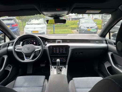 Volkswagen Passat Variant 1.4 TSI PHEV GTE Business 218Pk | Trekhaak | Pano Dak | ERGO Massage | App Connect | ActivLease financial lease