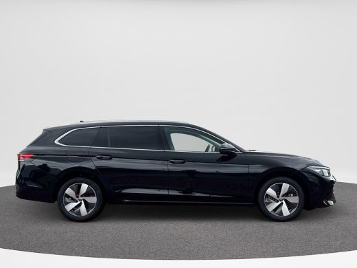 Volkswagen Passat Variant 1.5 eHybrid Business | PHEV | 204PK | Trekhaak | A-Camera | ACC | ERGO Active | ActivLease financial lease