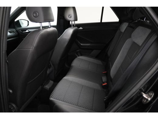 Volkswagen T-Roc 1.6 TDI Style Business R-Line, Cruise Control, Apple Carplay, Parkeersensoren ActivLease financial lease