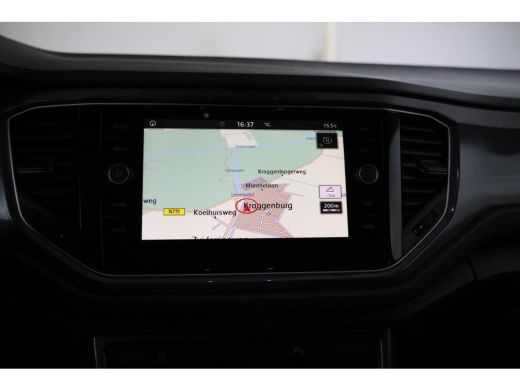 Volkswagen T-Roc 1.6 TDI Style Business R-Line, Cruise Control, Apple Carplay, Parkeersensoren ActivLease financial lease