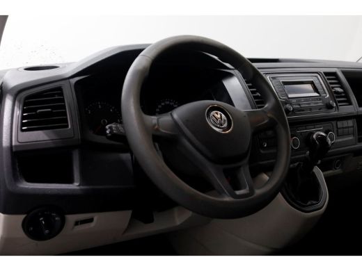 Volkswagen Transporter T6 2.0 TDI 150pk Lang D.C. Open laadbak met Palfinger laadkraan 08-2017 ActivLease financial lease