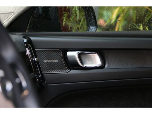 Volvo  XC40 1.5 T5 Recharge R-Design | Harman/Kardon | Adaptive Cruise | BLIS | Camera | Leder ActivLease financial lease
