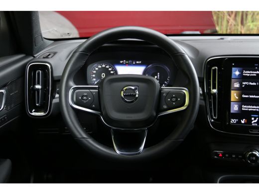 Volvo  XC40 1.5 T5 Recharge R-Design | Harman/Kardon | Camera | Stuur/stoelverwarming ActivLease financial lease
