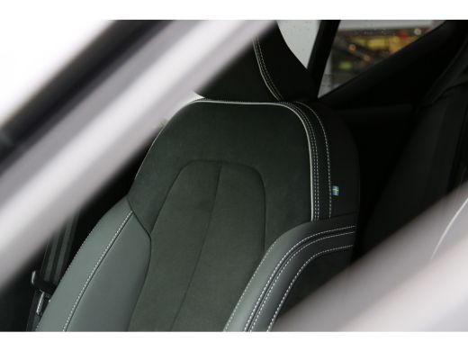 Volvo  XC40 1.5 T5 Recharge R-Design | Harman/Kardon | Camera | Stuur/stoelverwarming ActivLease financial lease