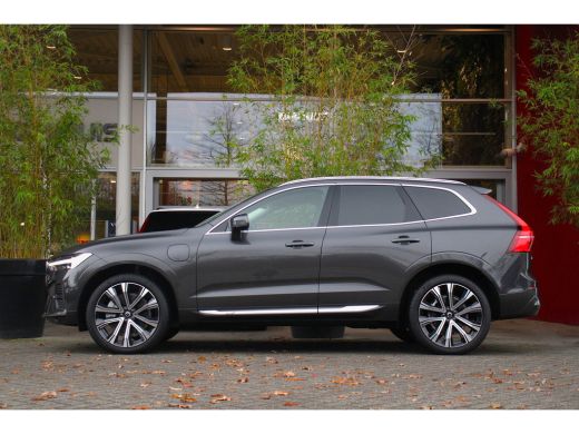 Volvo  XC60 2.0 Recharge T6 AWD Plus Bright | Trekhaak | Schuifdak | Memory Seats | Stuur- en stoelverwarming... ActivLease financial lease